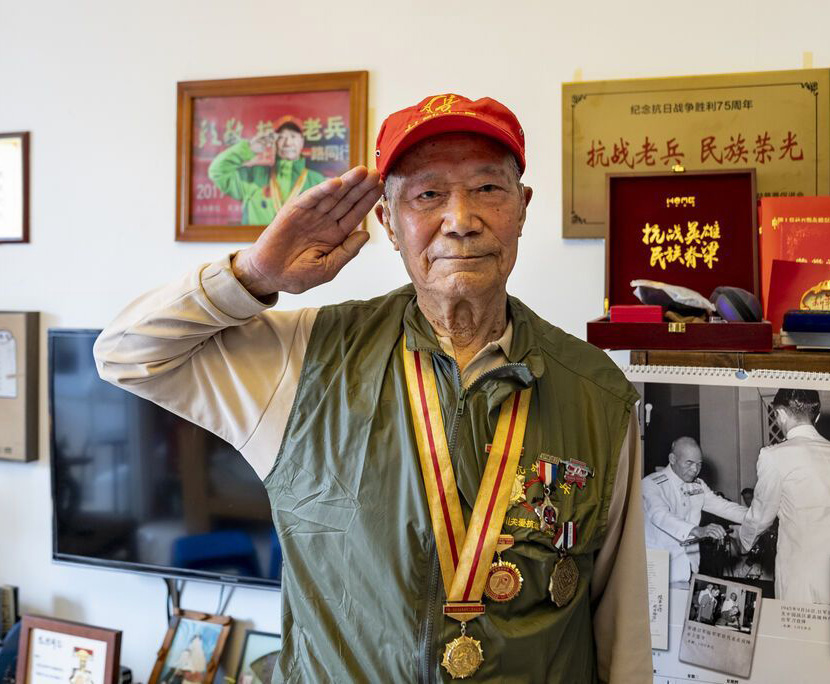 诗笺凝盐霜：九旬抗战老兵与久大盐业的温情对话